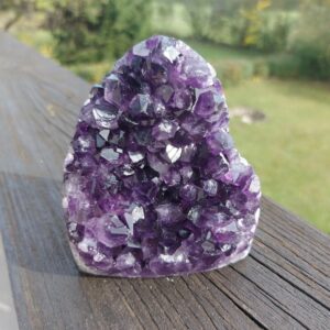 Dein-Seelenstein-Amethyst-Cluster-dunkel