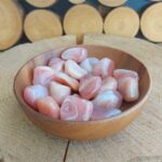Dein-Seelenstein-Produkt-Aprikosenachat-Trommelstein