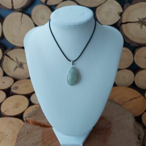 Manekieko Synthese Malachit Anhänger - Blattförmiger DIY Schmuck Stein